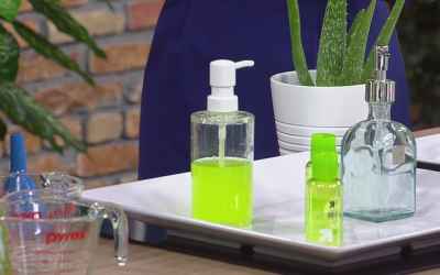 DIY Hand Sanitizer that works on Coronavirus. Make your own hand sanitizer at home